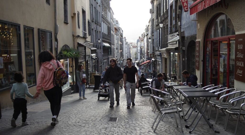 People walking in rue des Gras, Clermont-Ferrand