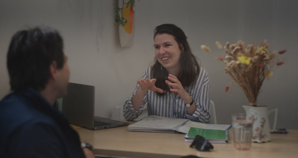 French class with native speaker